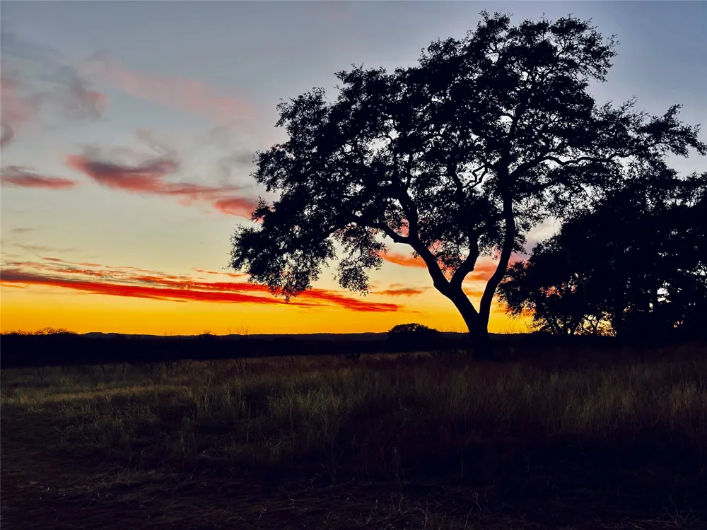 5 Colorado Canyon Drive Marble Falls, TX 78654