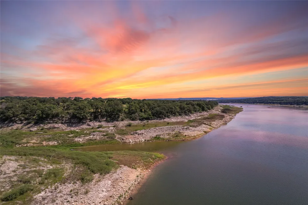 5 Colorado Canyon Drive Marble Falls, TX 78654