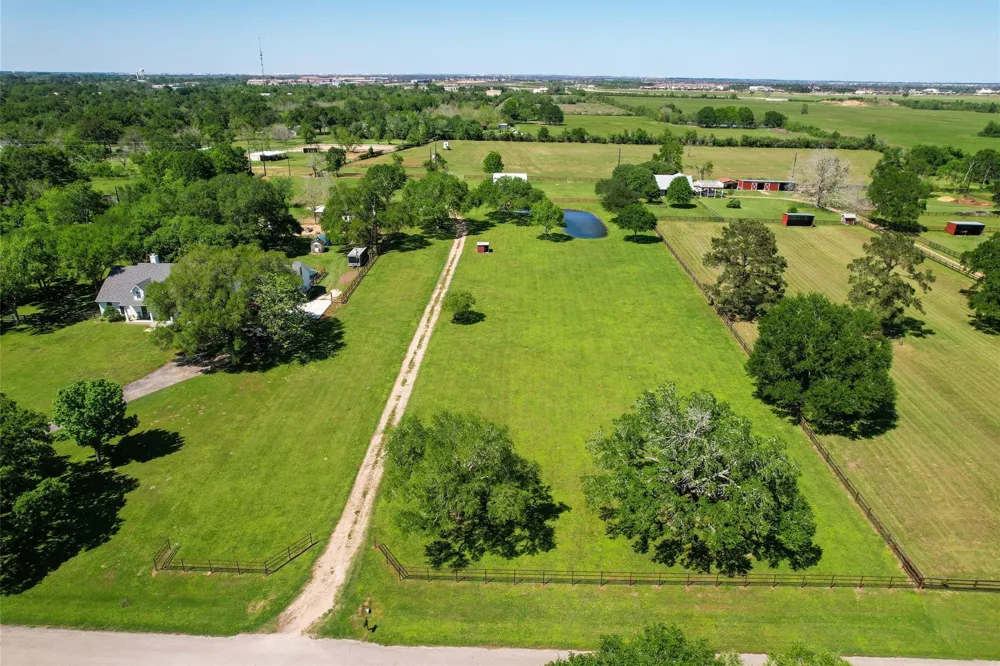 29210 Walker Lane Fulshear, TX 77406
