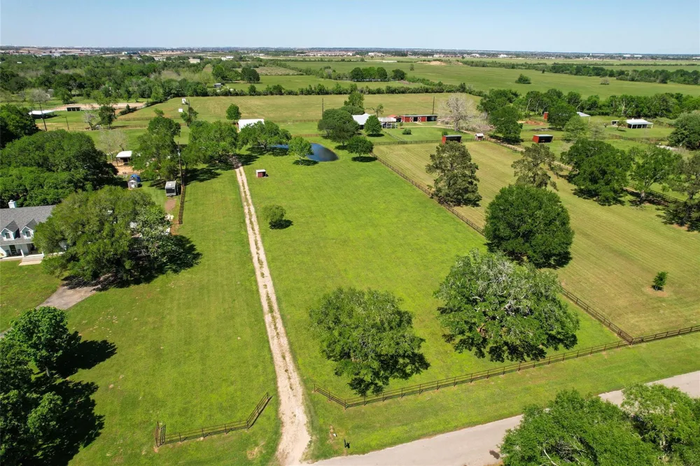 29210 Walker Lane Fulshear, TX 77406