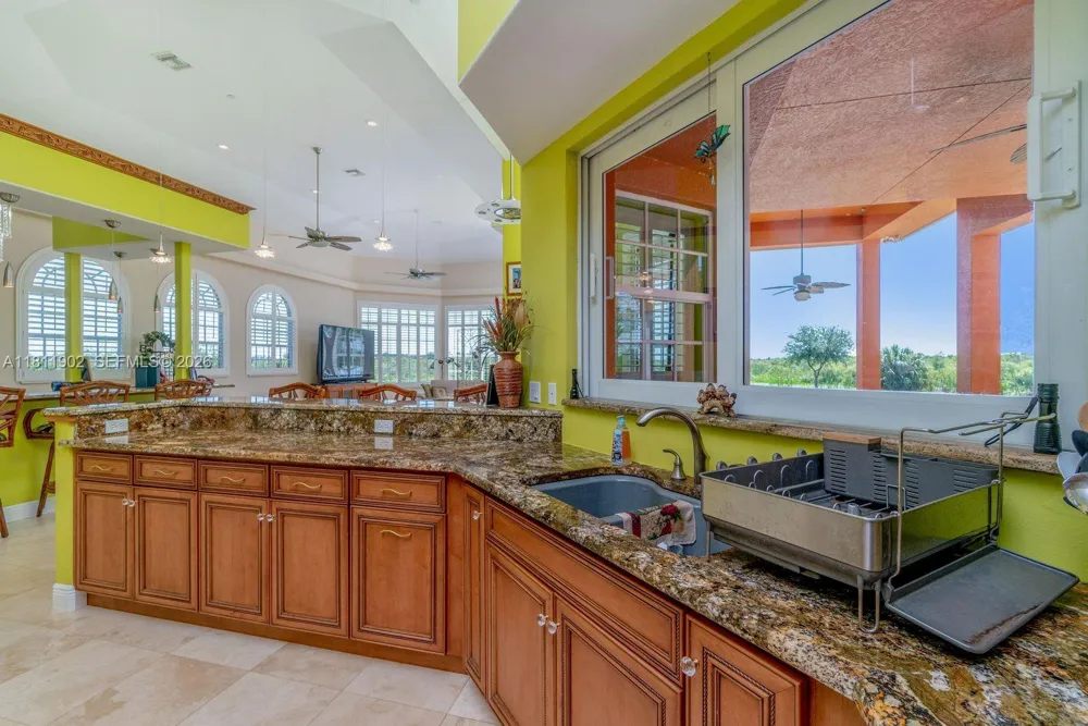 37511 Washington Loop Road Punta Gorda, FL 33982