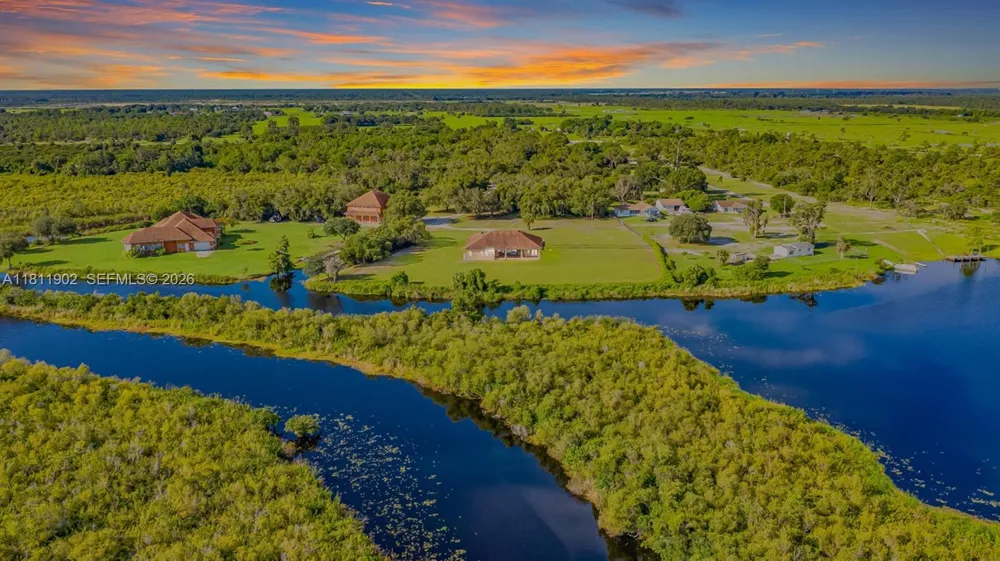 37511 Washington Loop Road Punta Gorda, FL 33982