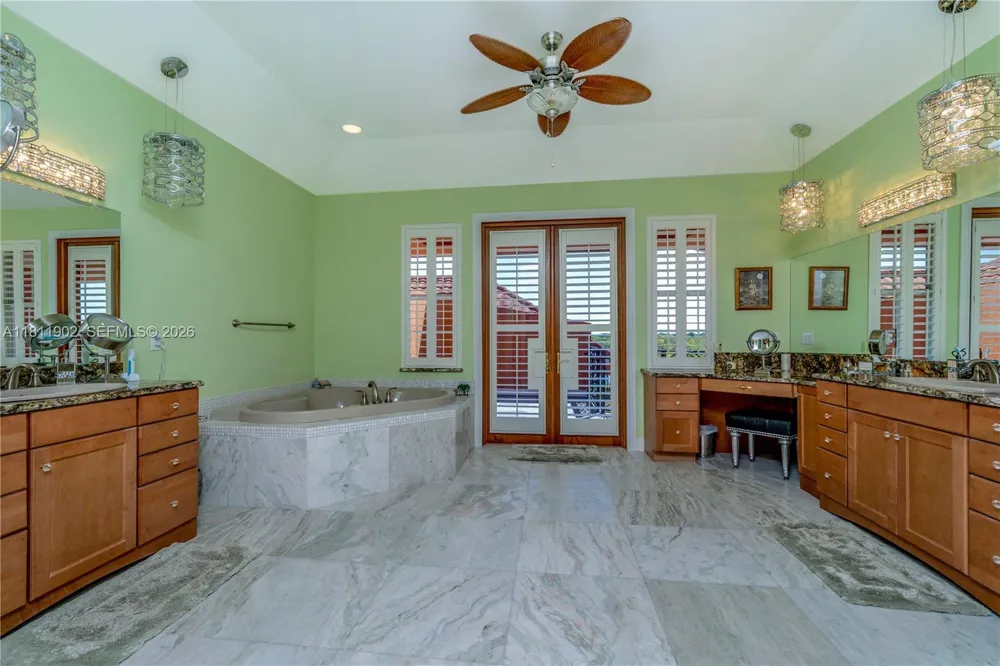 37511 Washington Loop Road Punta Gorda, FL 33982