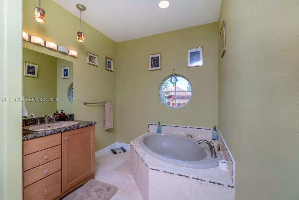 37511 Washington Loop Road Punta Gorda, FL 33982