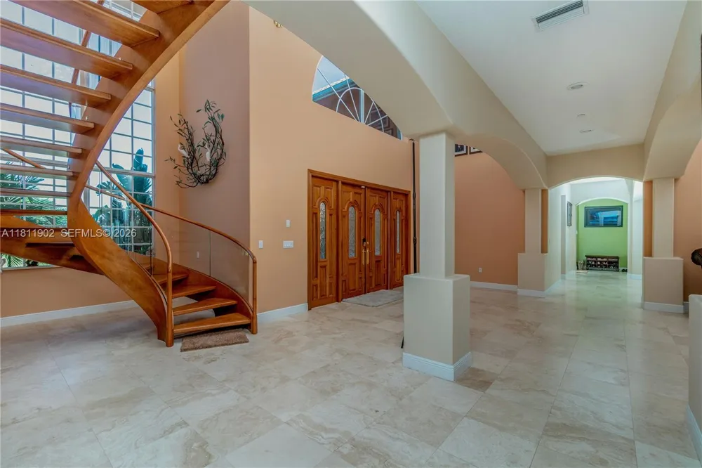 37511 Washington Loop Road Punta Gorda, FL 33982