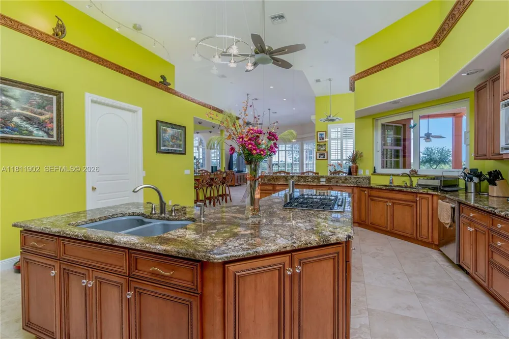 37511 Washington Loop Road Punta Gorda, FL 33982