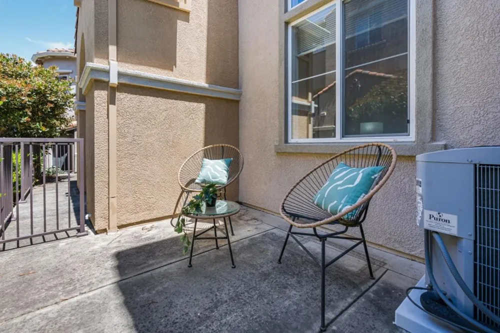 1901 Garzoni Place Santa Clara, CA 95054