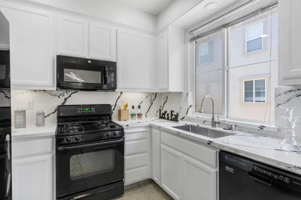 1901 Garzoni Place Santa Clara, CA 95054