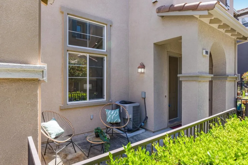 1901 Garzoni Place Santa Clara, CA 95054