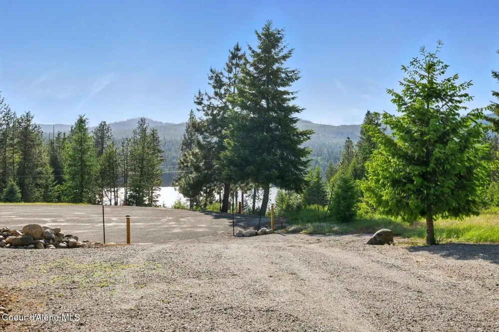65 Beacon Hill Road Cocolalla, ID 83813