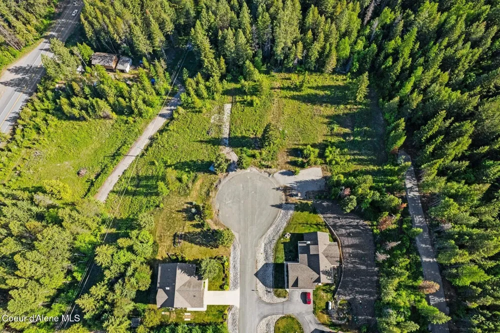 65 Beacon Hill Road Cocolalla, ID 83813