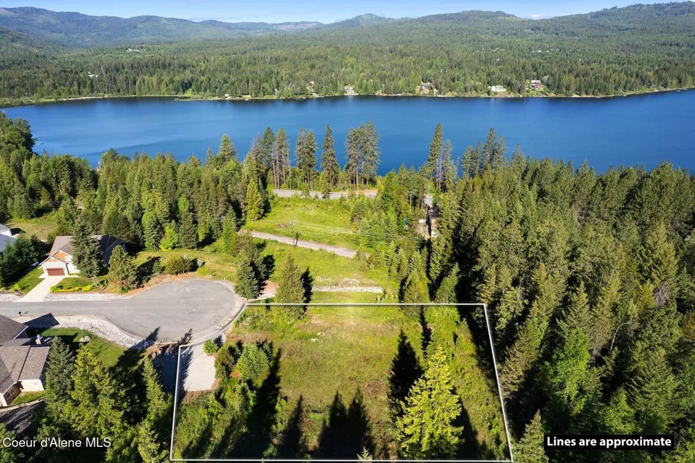 65 Beacon Hill Road Cocolalla, ID 83813