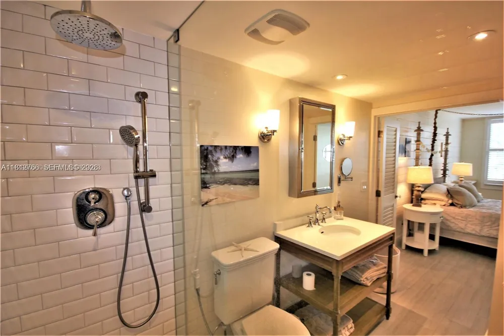 5161 Collins Ave #315 Miami Beach, FL 33140