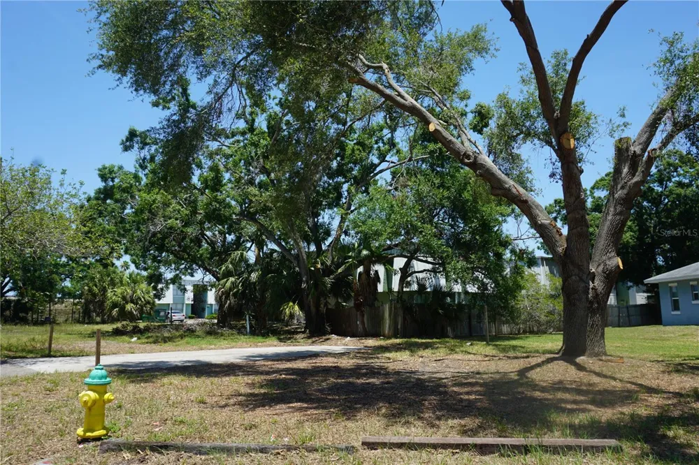 0 74TH AVENUE Pinellas Park, FL 33781