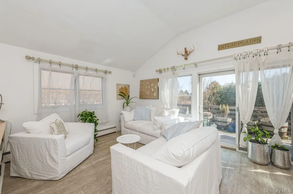 33 Hoppin Avenue Montauk, NY 11954
