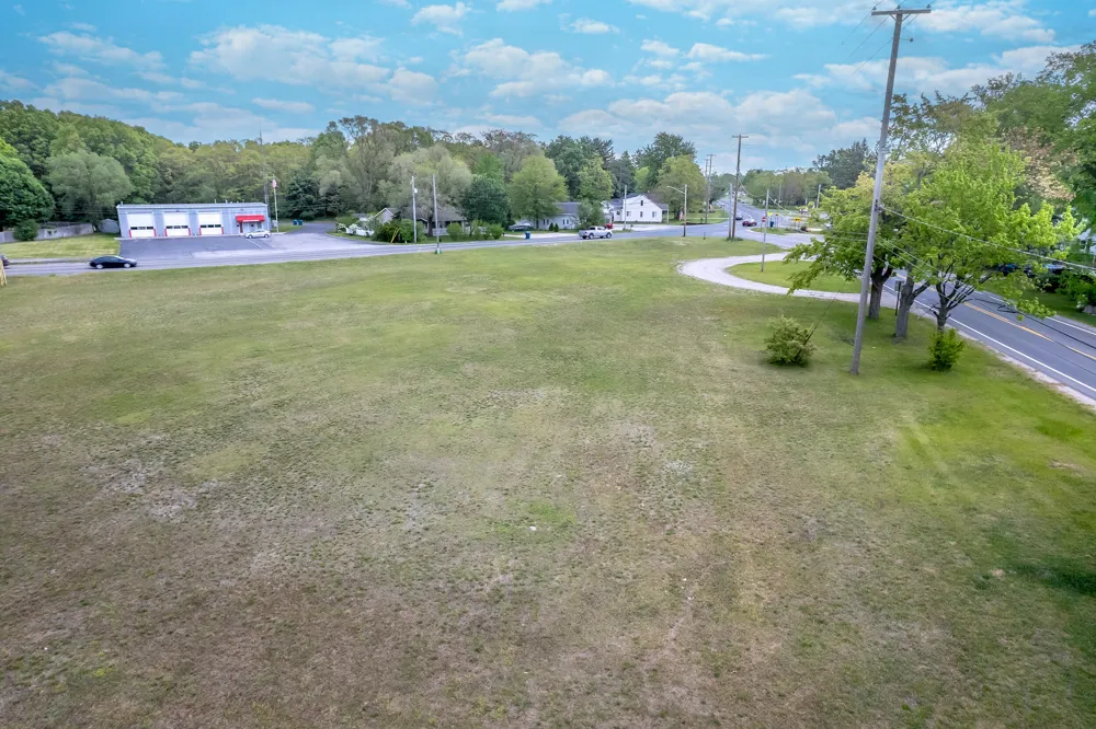 2550 Heights Ravenna Road Muskegon, MI 49444