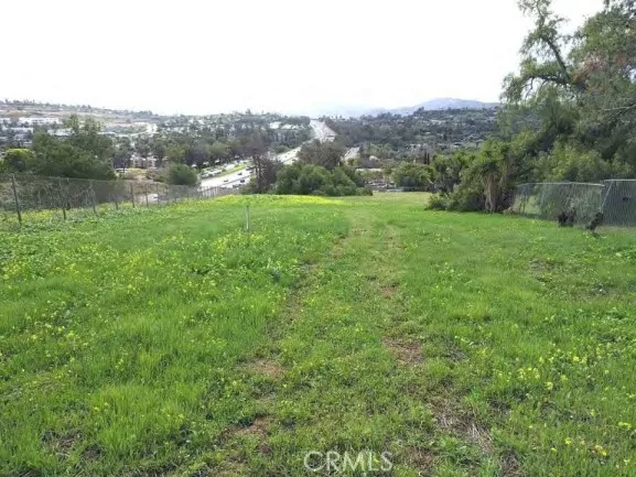 538 Plumosa Ave Vista, CA 92081