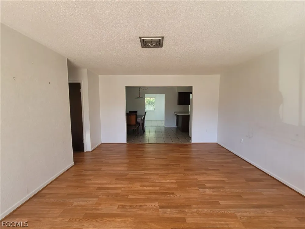 Evanston Street Sebring, FL 33870