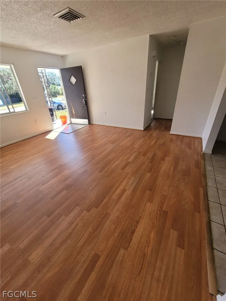 Evanston Street Sebring, FL 33870