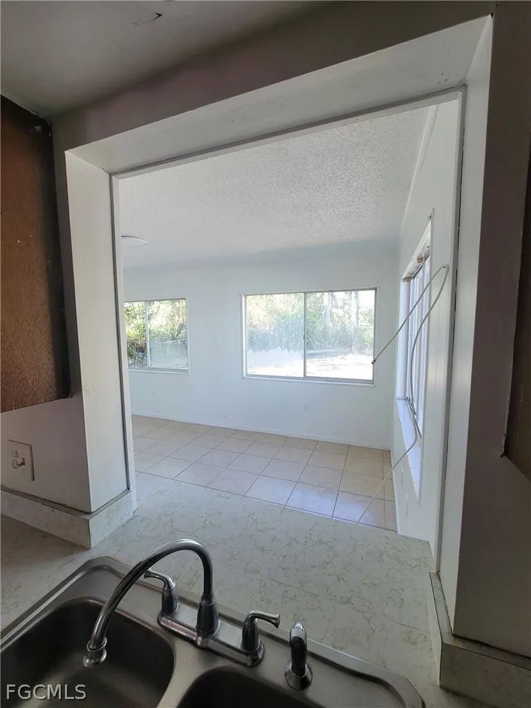 Evanston Street Sebring, FL 33870
