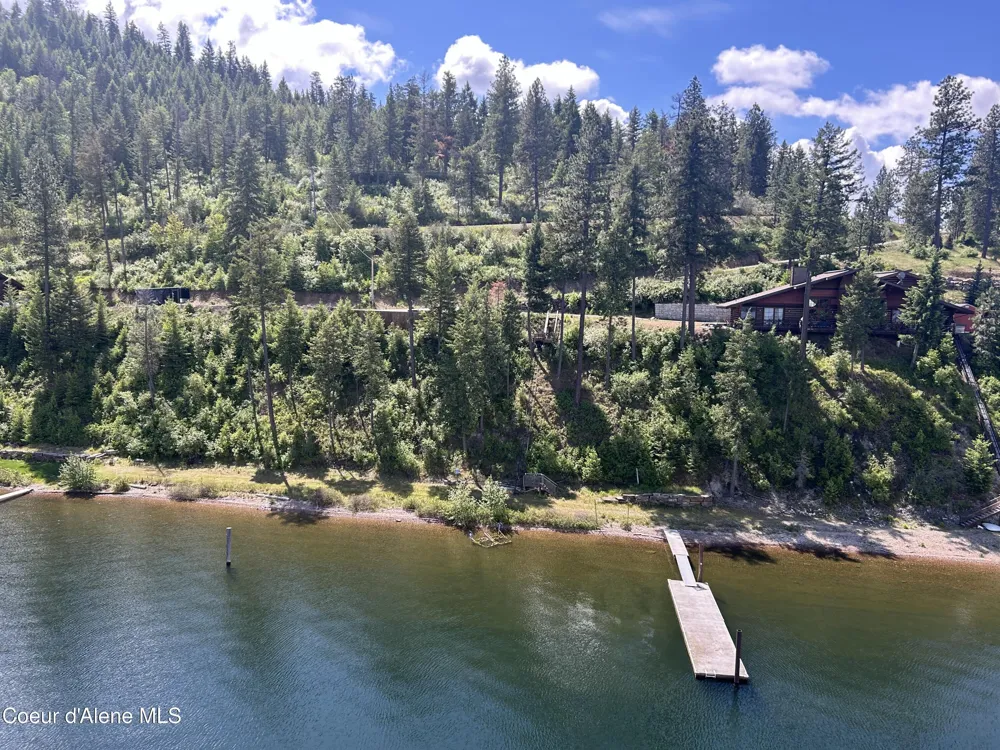 985 E PUGH POINT COURT Harrison, ID 83833