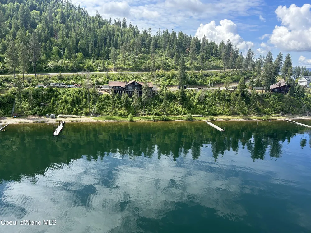 985 E PUGH POINT COURT Harrison, ID 83833