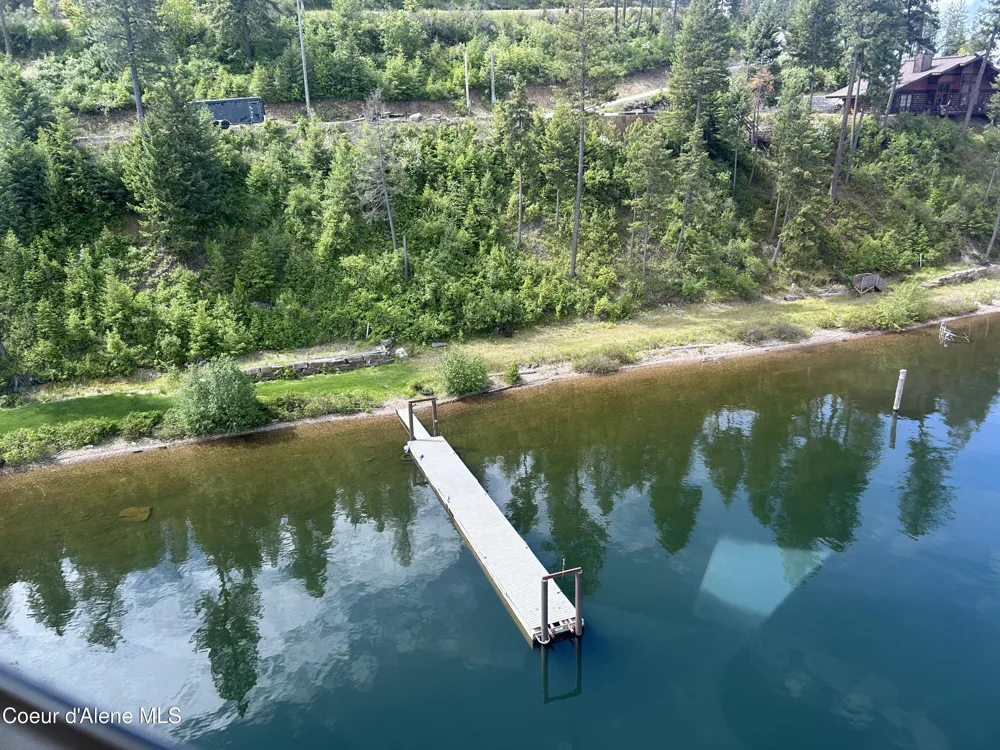 985 E PUGH POINT COURT Harrison, ID 83833
