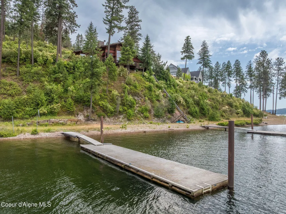 985 E PUGH POINT COURT Harrison, ID 83833