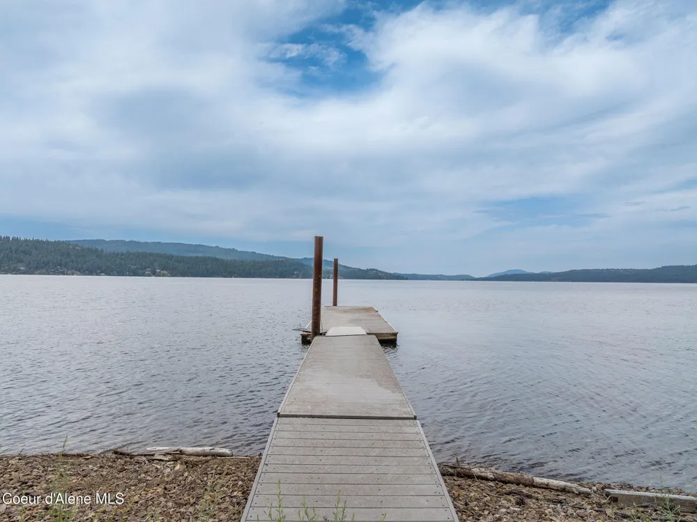 985 E PUGH POINT COURT Harrison, ID 83833