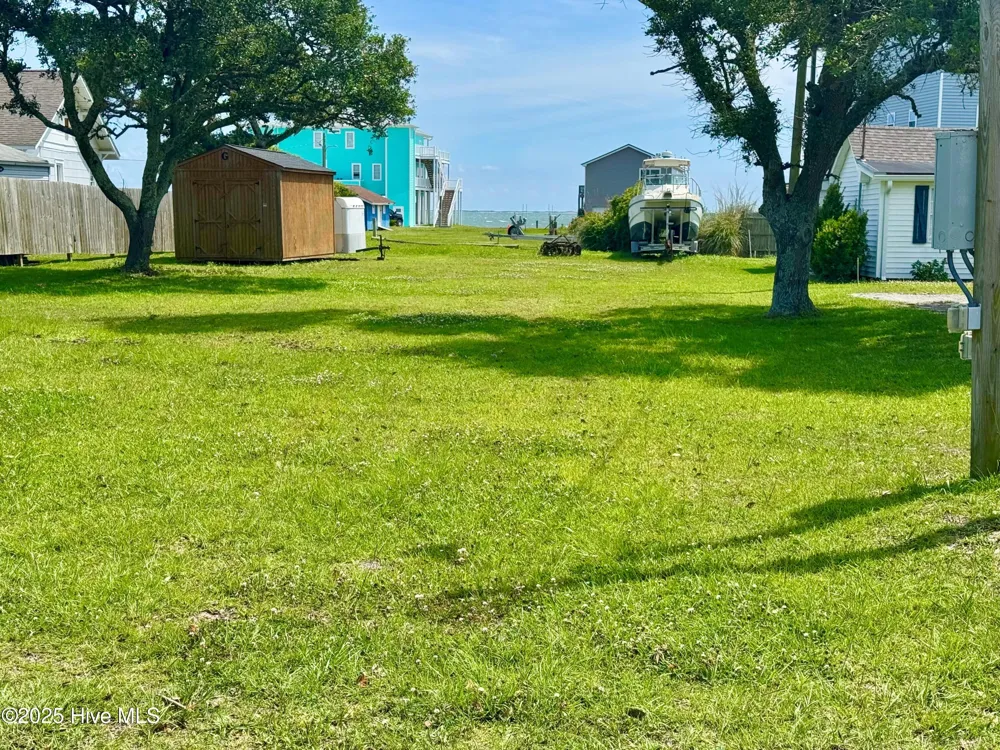 976 Island Road Harkers Island, NC 28531