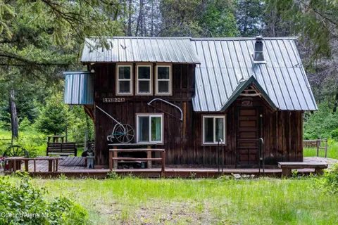 221 Trask Pond Road