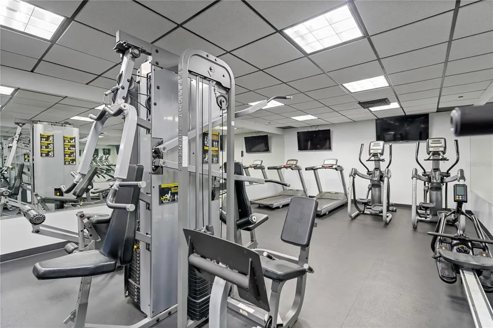 400 E COLONIAL DRIVE #207 Orlando, FL 32803