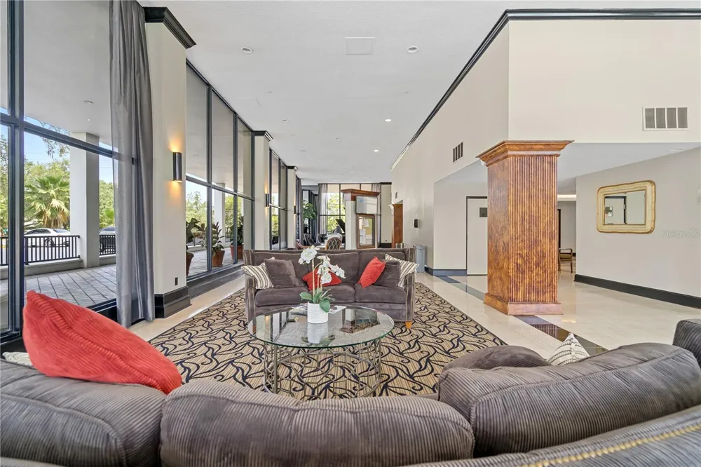 400 E COLONIAL DRIVE #207 Orlando, FL 32803