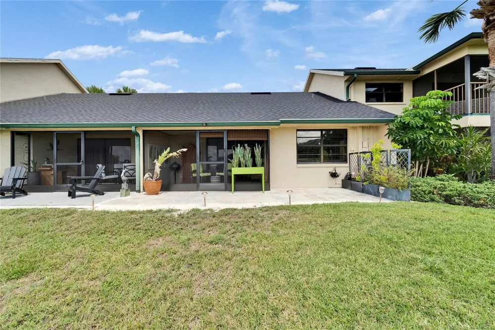 644 YARDARM DRIVE #22 Apollo Beach, FL 33572