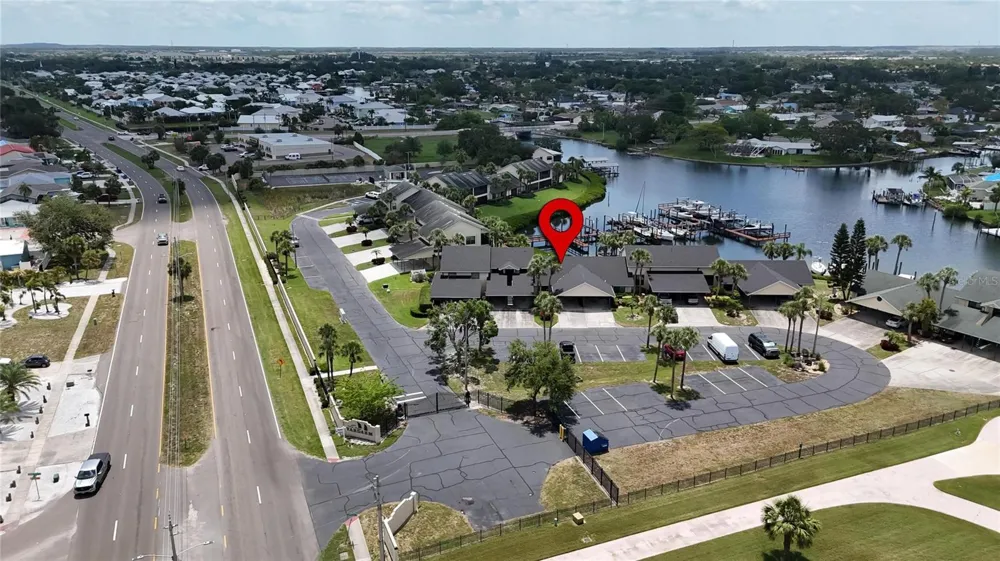 644 YARDARM DRIVE #22 Apollo Beach, FL 33572