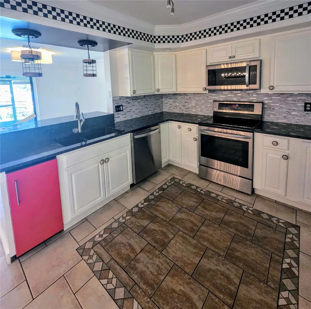 644 YARDARM DRIVE #22 Apollo Beach, FL 33572