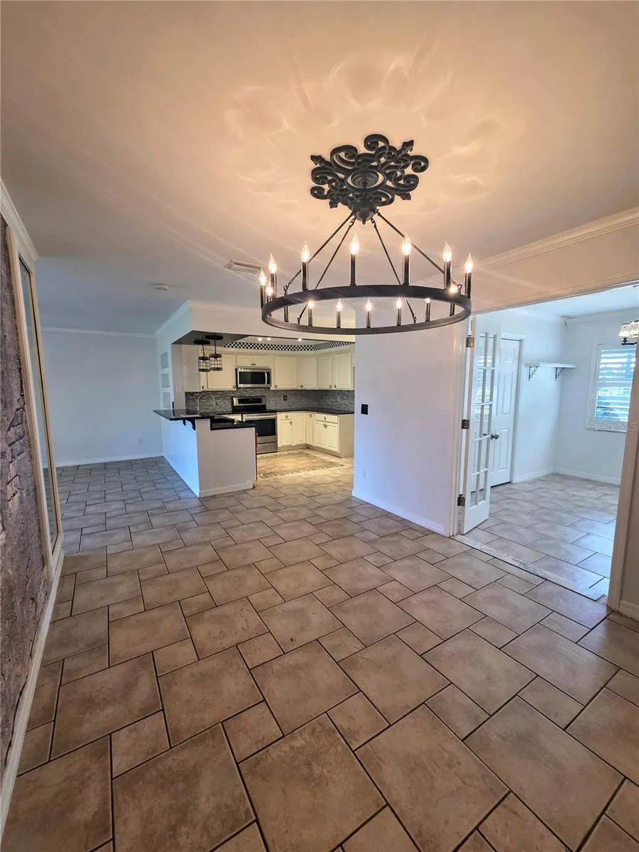 644 YARDARM DRIVE #22 Apollo Beach, FL 33572
