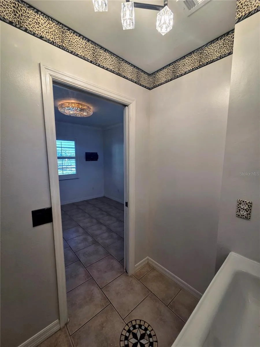 644 YARDARM DRIVE #22 Apollo Beach, FL 33572