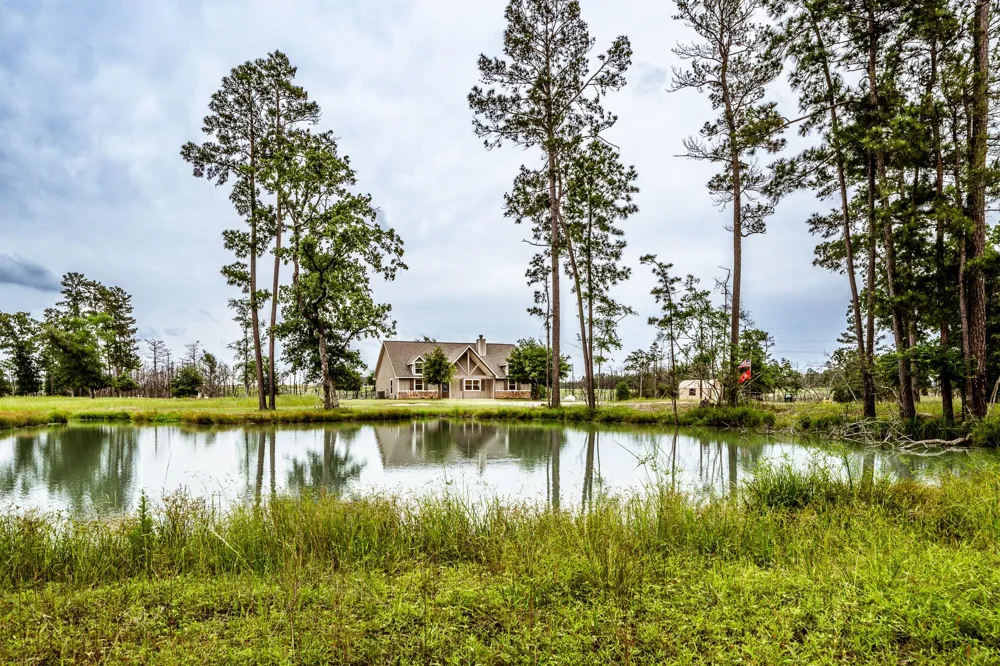 1916 Fm-247 Huntsville, TX 77320