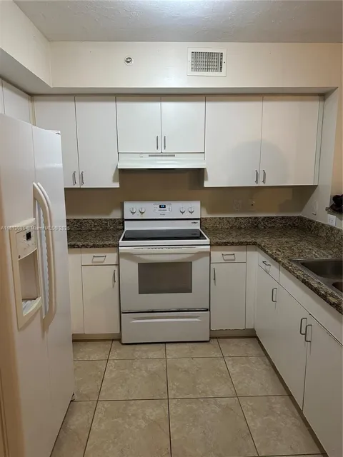 4828 State Road 7 #8107