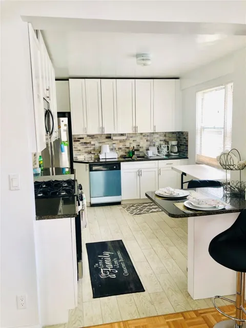 160-10 89 AVENUE #N-2D