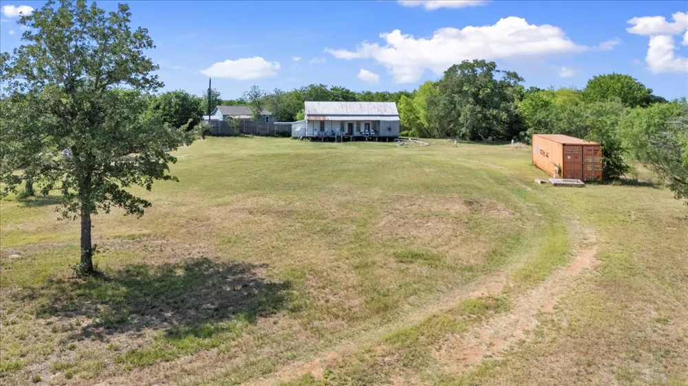 3848 S Highway 304 Rosanky, TX 78953