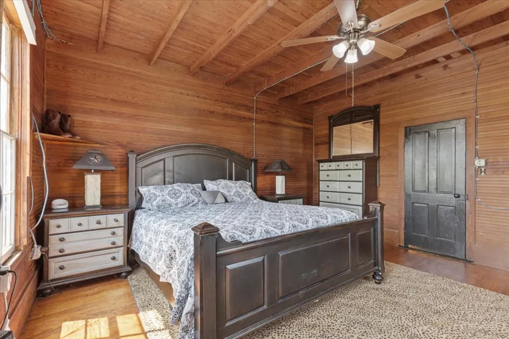 3848 S Highway 304 Rosanky, TX 78953