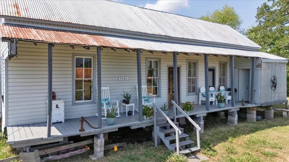 3848 S Highway 304 Rosanky, TX 78953