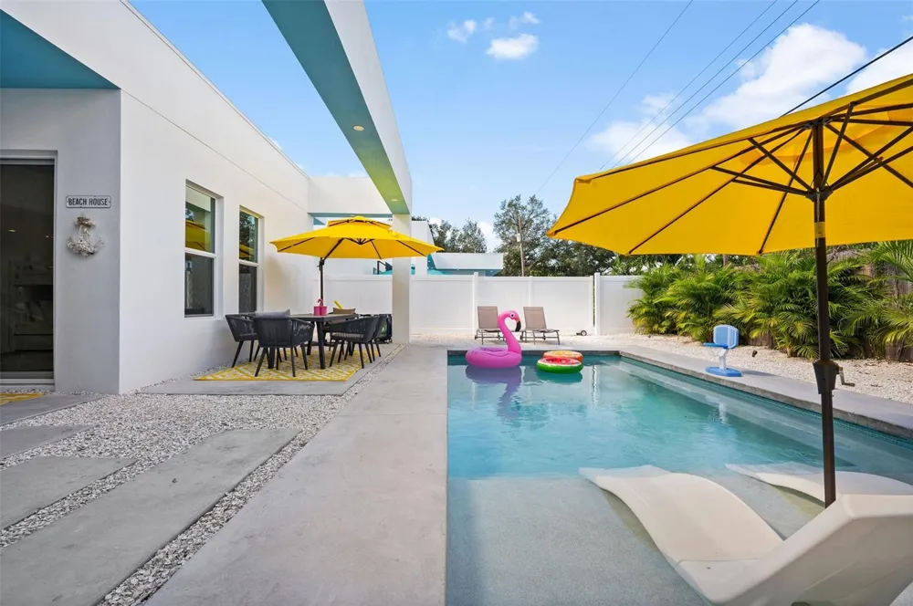 2375 WALDEMERE STREET Sarasota, FL 34239
