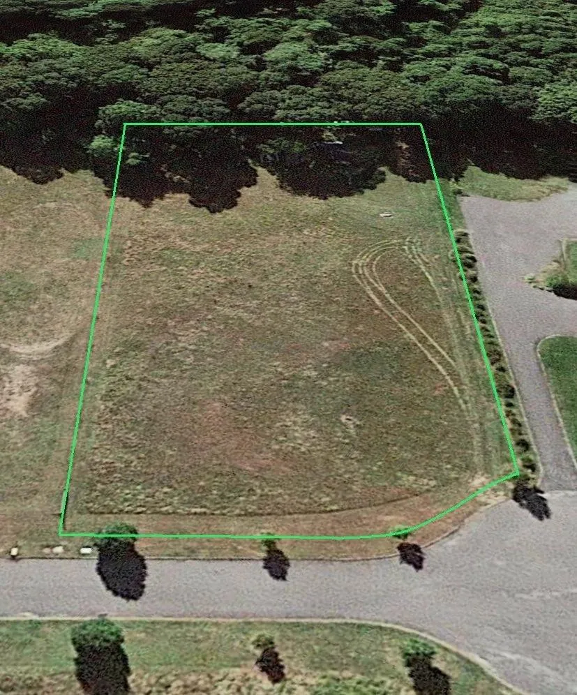 8 Lois Lane Southampton, NY 11968