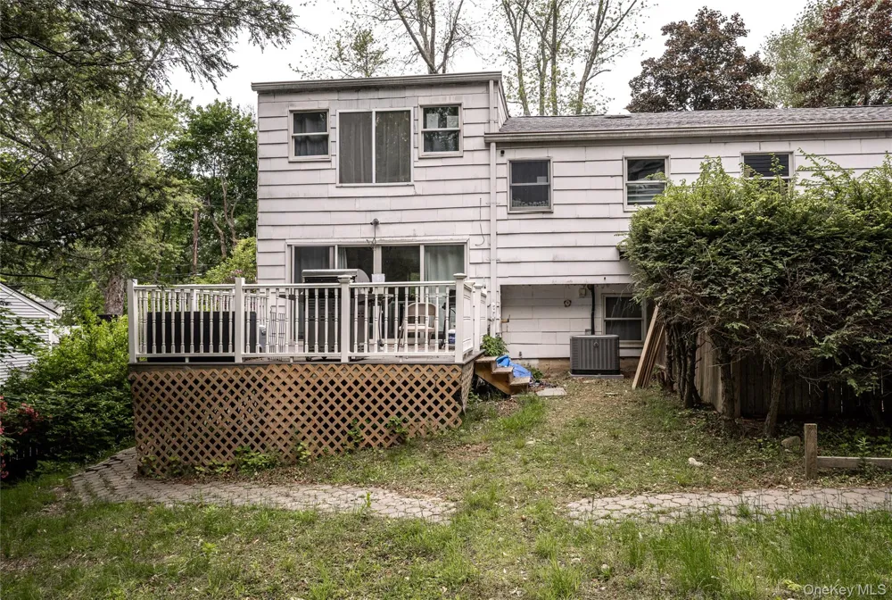 929 Fox Meadow Road Yorktown Heights, NY 10598