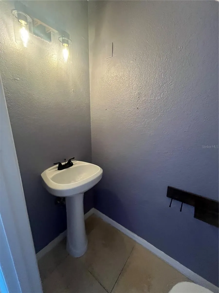 13709 JUNIPER BLOSSOM DRIVE #0 Tampa, FL 33618