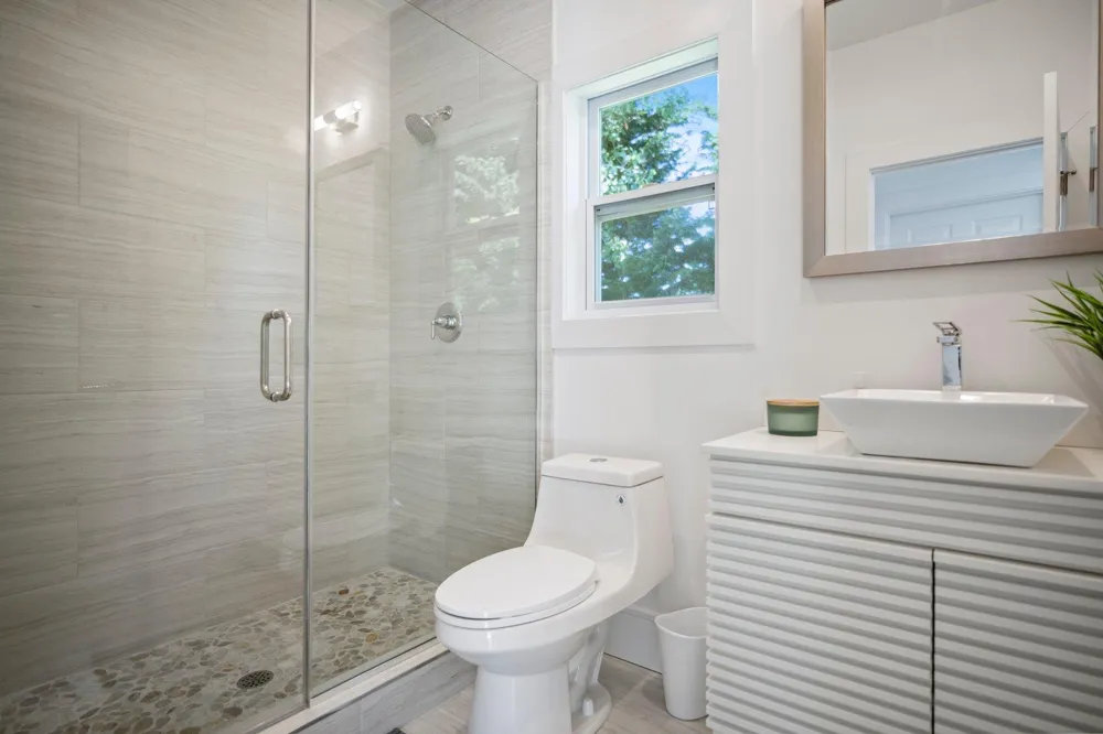 58 Country Club Drive Southampton, NY 11968