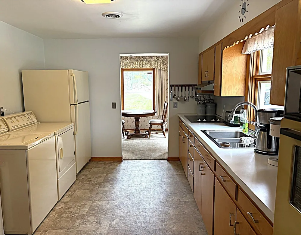 8921 US-31 Green Lake Township, MI 49637